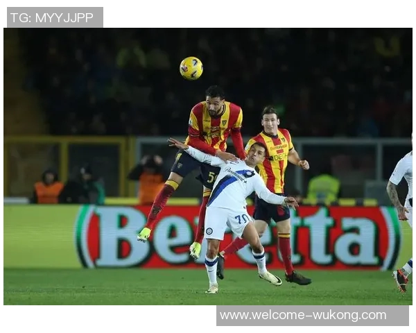 米兰与莱切就卡马达回归进行评估球员肩伤情况较为严重